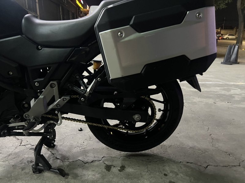 二手豪爵铃木DL250