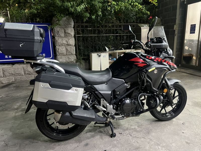 二手豪爵铃木DL250