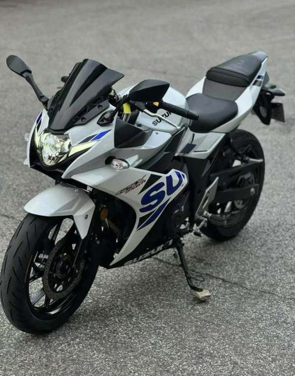 二手豪爵铃木GSX250R