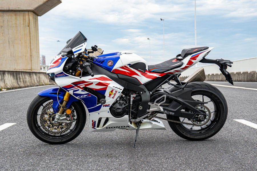 二手本田CBR 1000 RR-R