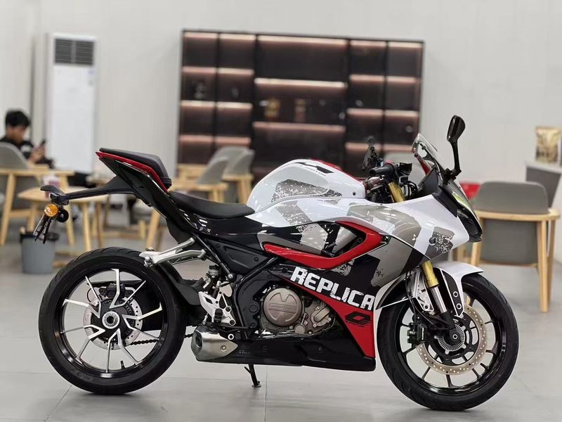 二手QJMOTOR赛250