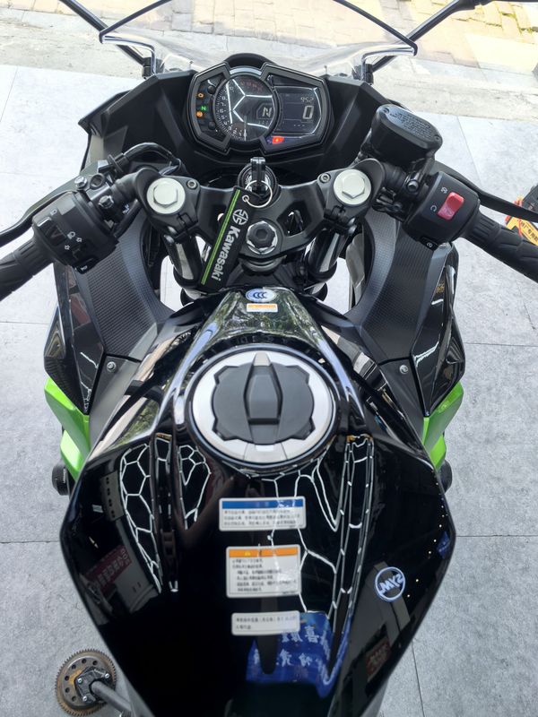 二手川崎Ninja 400