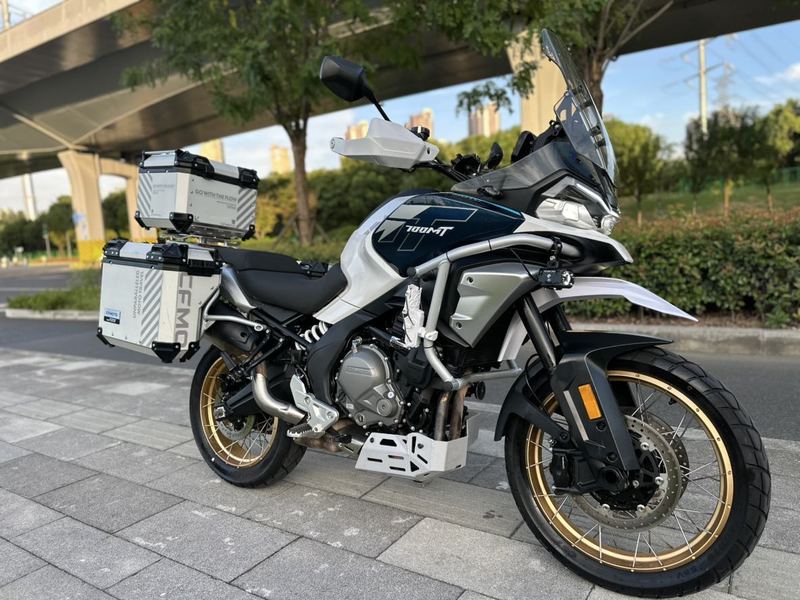 二手春风700MT