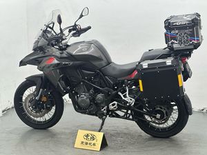 二手贝纳利金鹏 TRK502