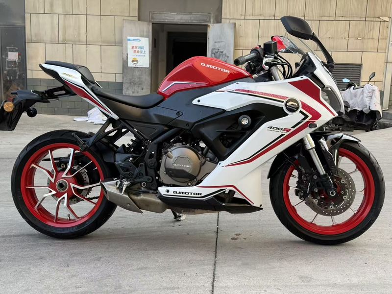 二手QJMOTOR赛400