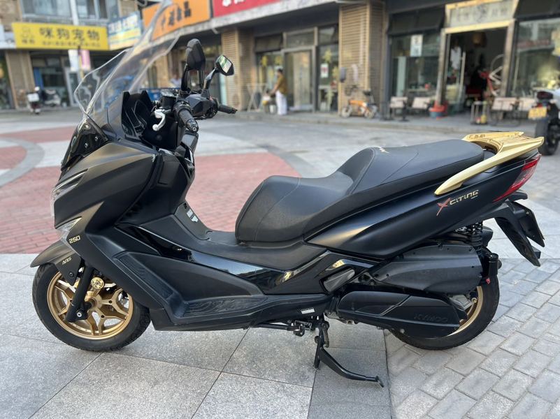 二手光阳赛艇 250