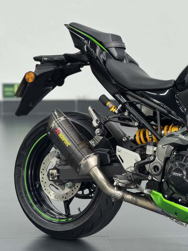 二手川崎Z900