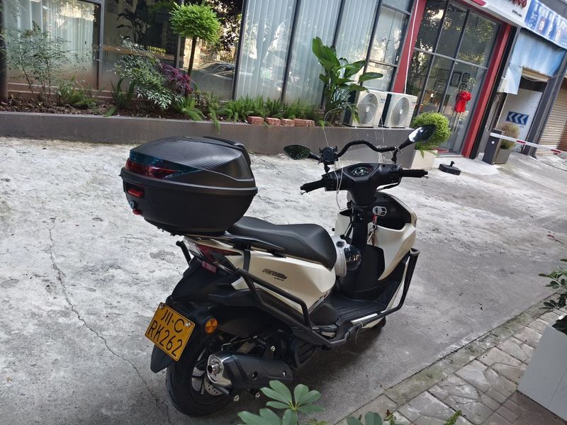 二手QJMOTOR鸿150RS