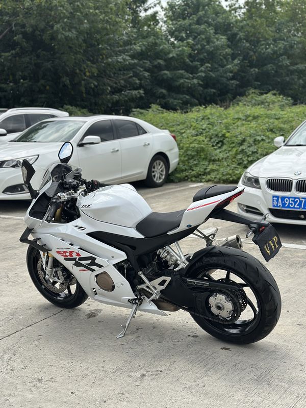 二手张雪机车500RR