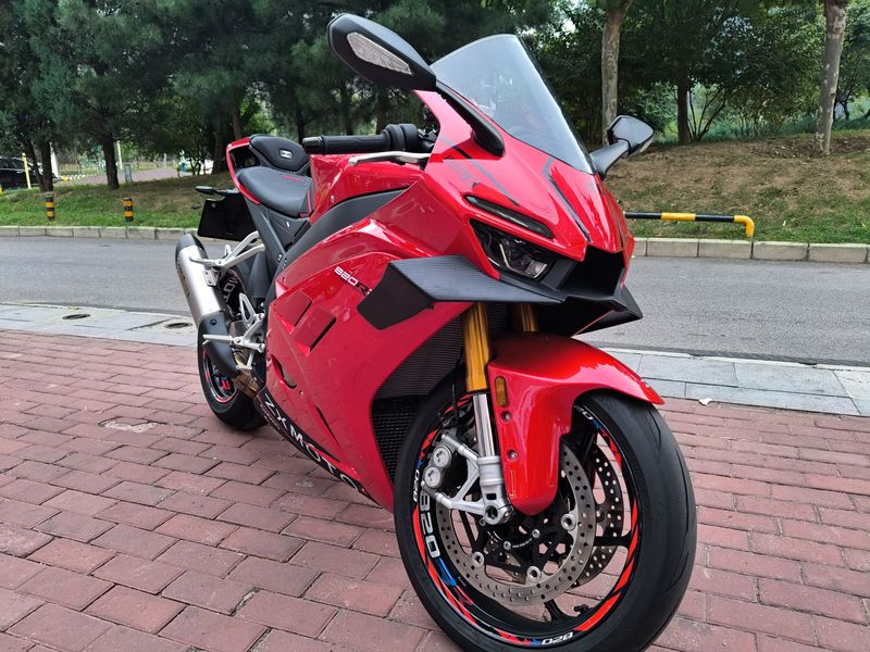二手张雪机车820RR