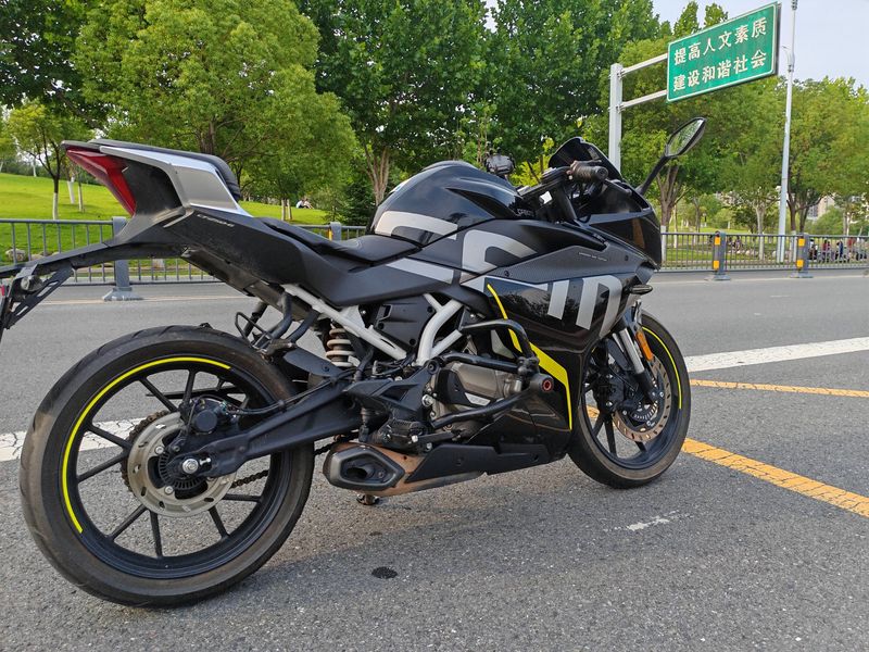 二手春风250SR