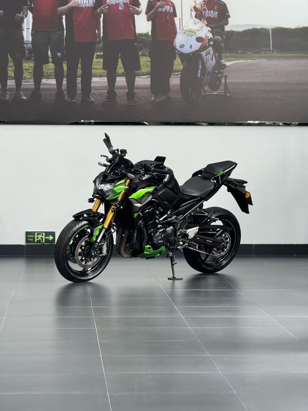 二手川崎Z900