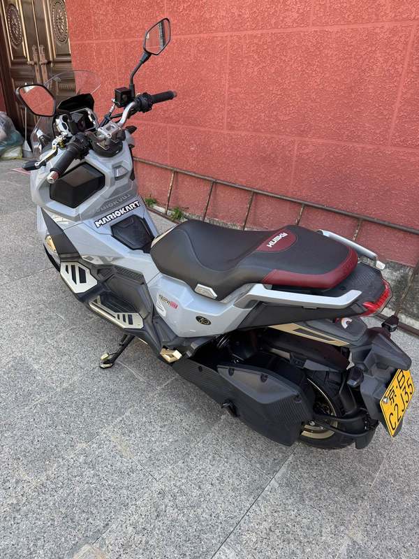 二手三阳哈士奇 Husky ADV150