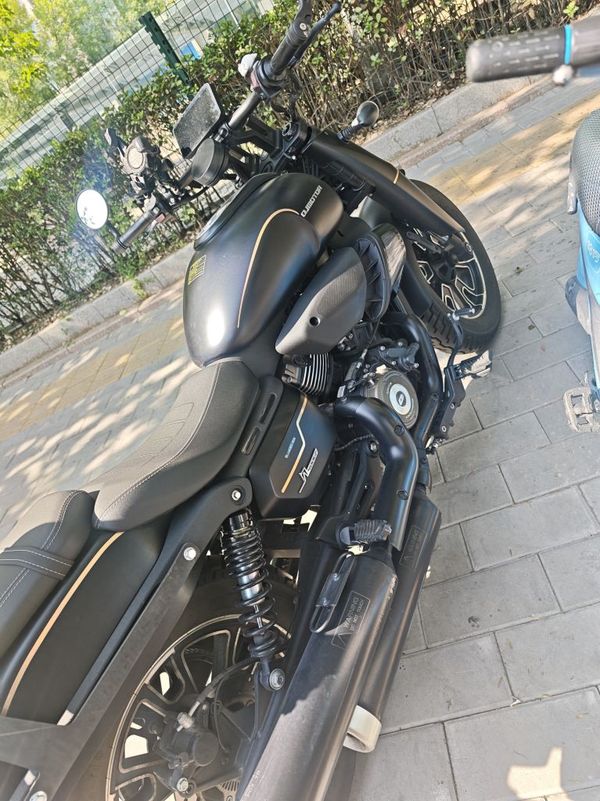 二手QJMOTOR闪400