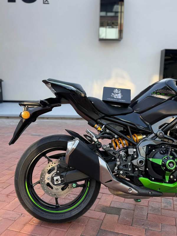 二手川崎Z900