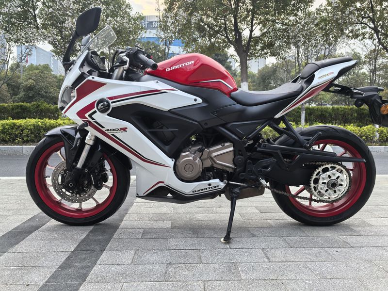 二手QJMOTOR赛400