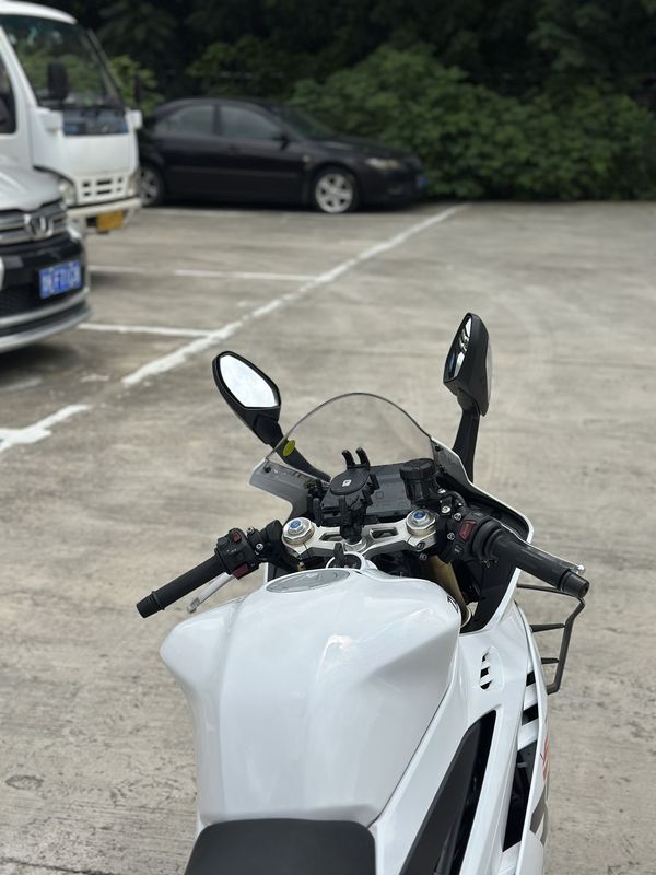 二手张雪机车500RR