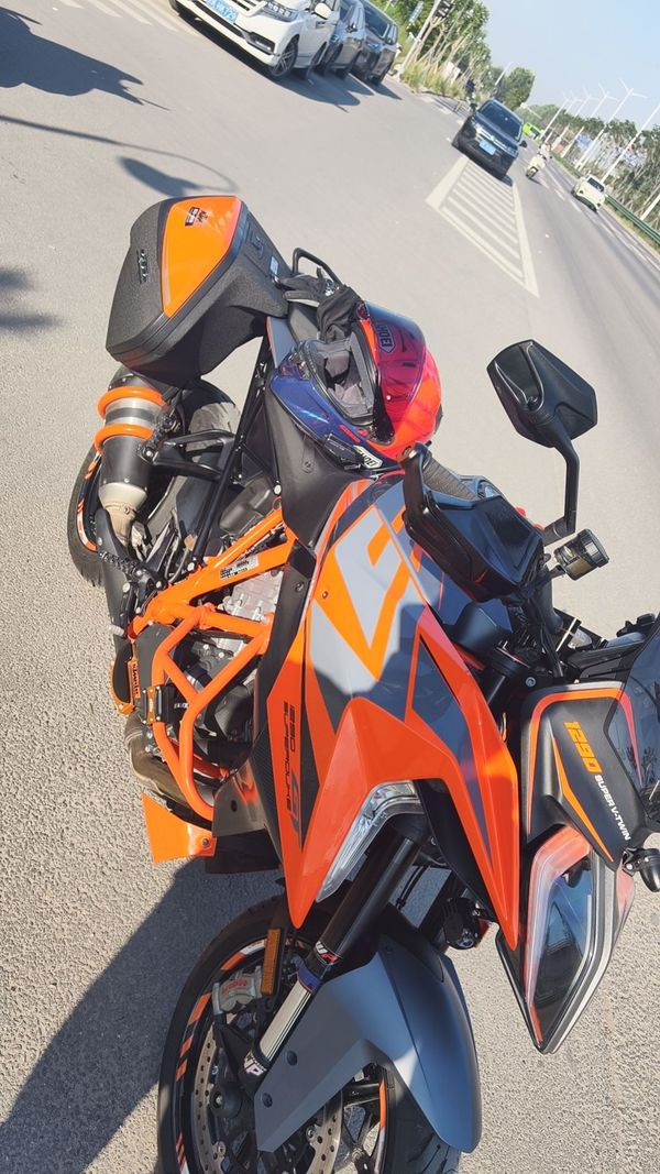 二手KTMR2R1290 Super Duke GT