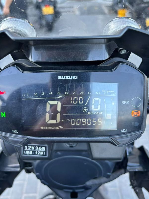 二手豪爵铃木DL250