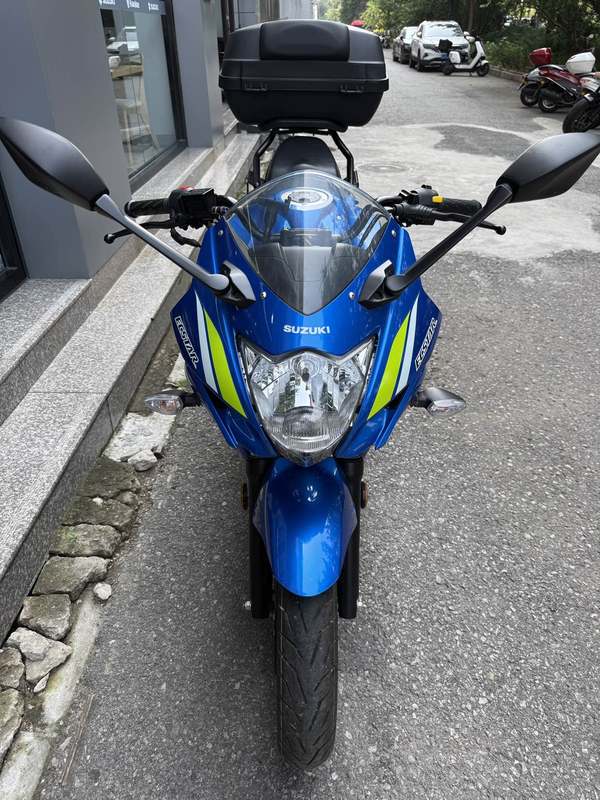 二手济南铃木极客飒 Gixxer 155