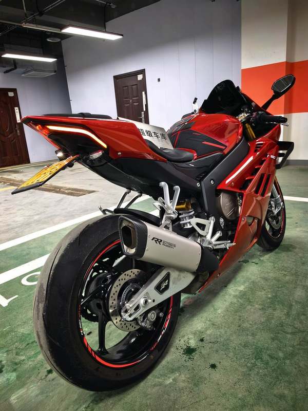 二手张雪机车820RR