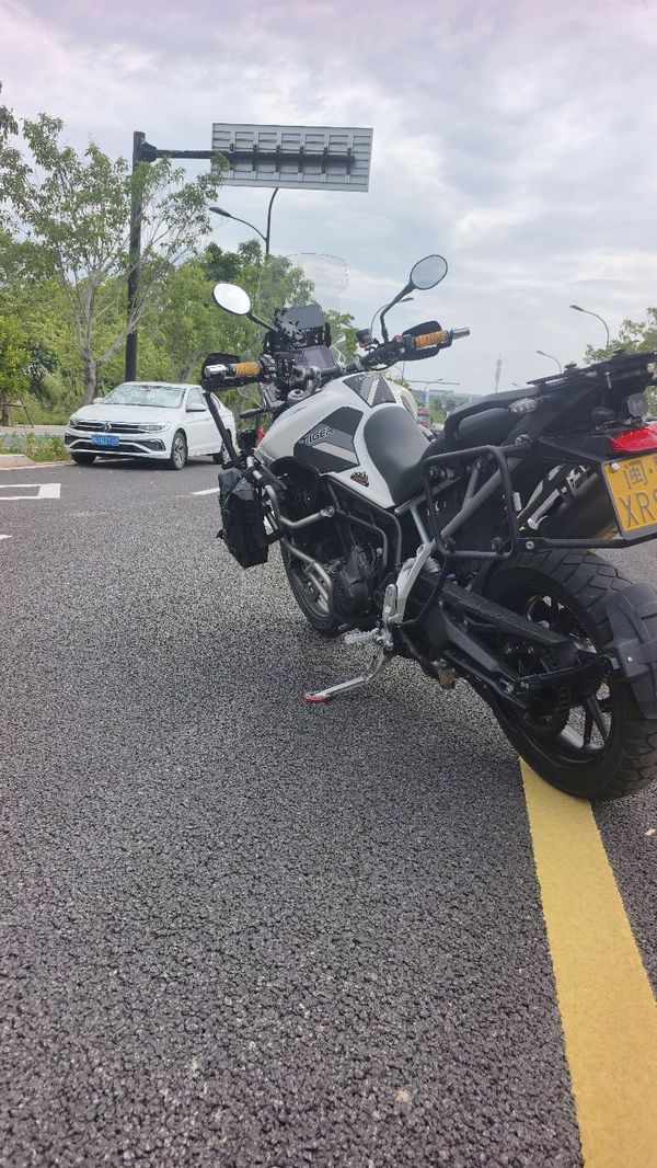 二手凯旋Tiger 900