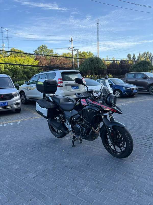 二手豪爵铃木DL250