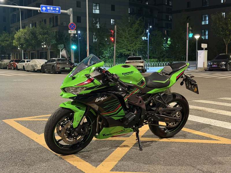 二手川崎ZX-4R