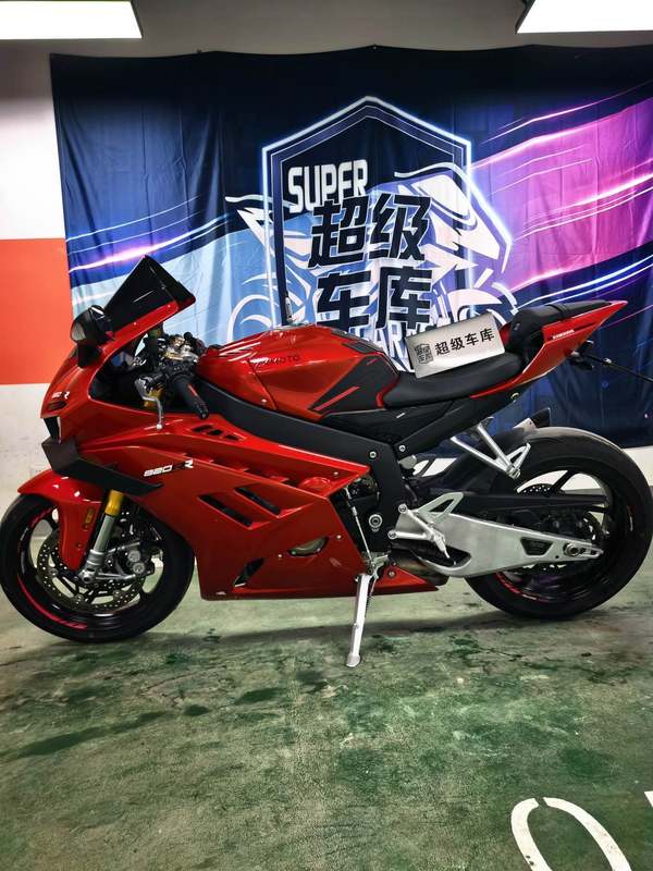 二手张雪机车820RR