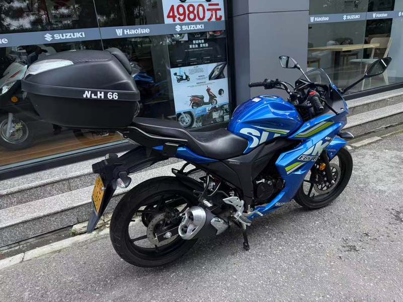 二手济南铃木极客飒 Gixxer 155