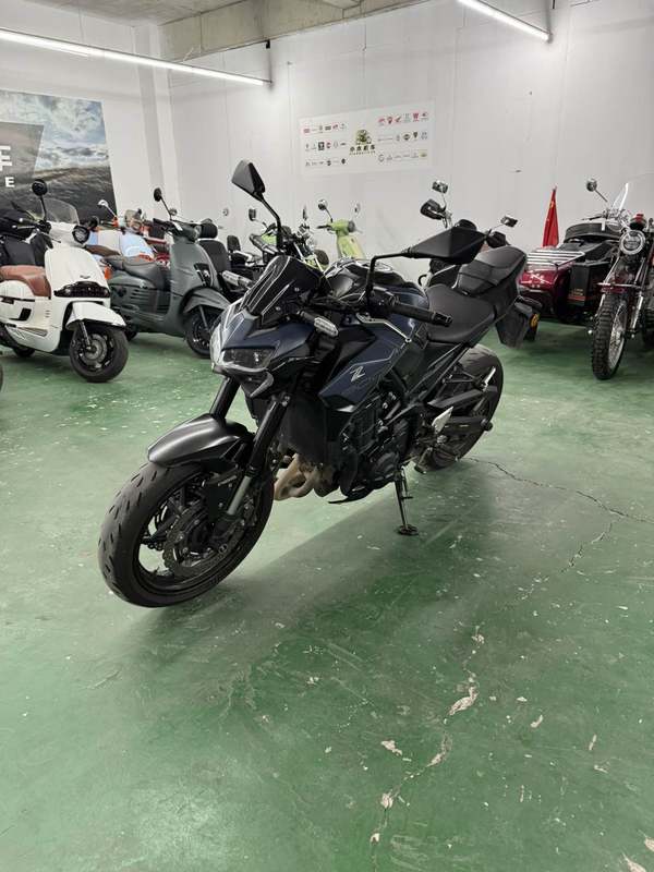 二手川崎Z900