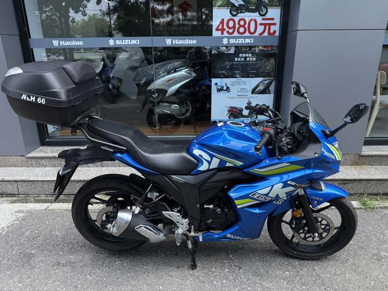 二手济南铃木极客飒 Gixxer 155