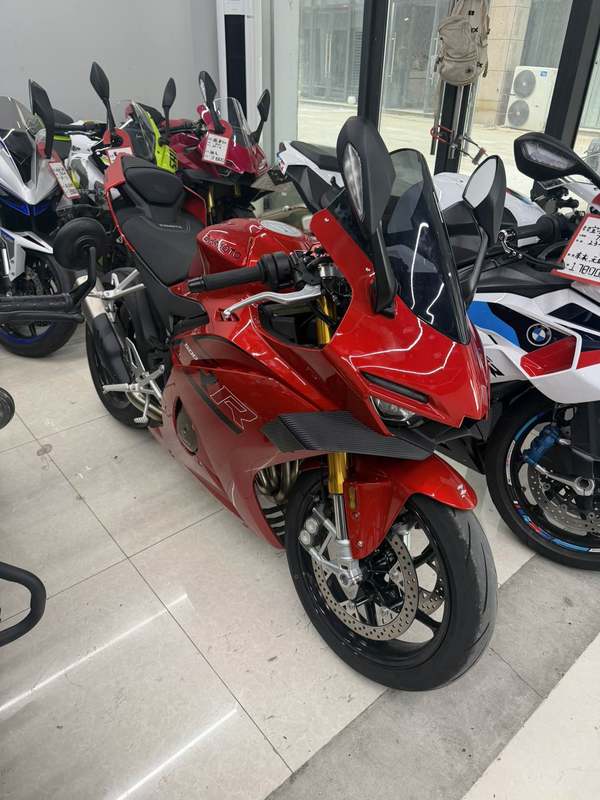 二手张雪机车500RR