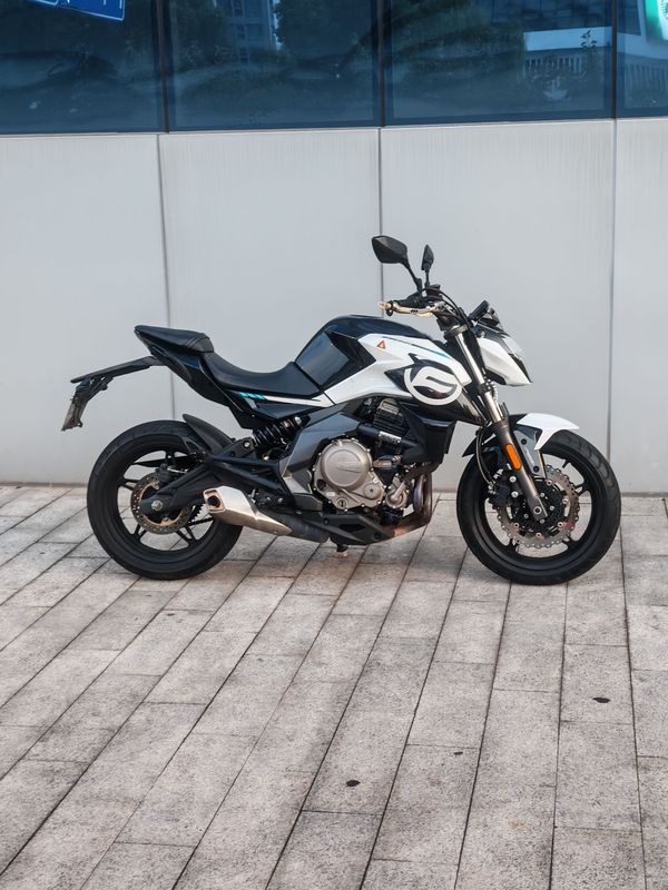 二手春风650NK