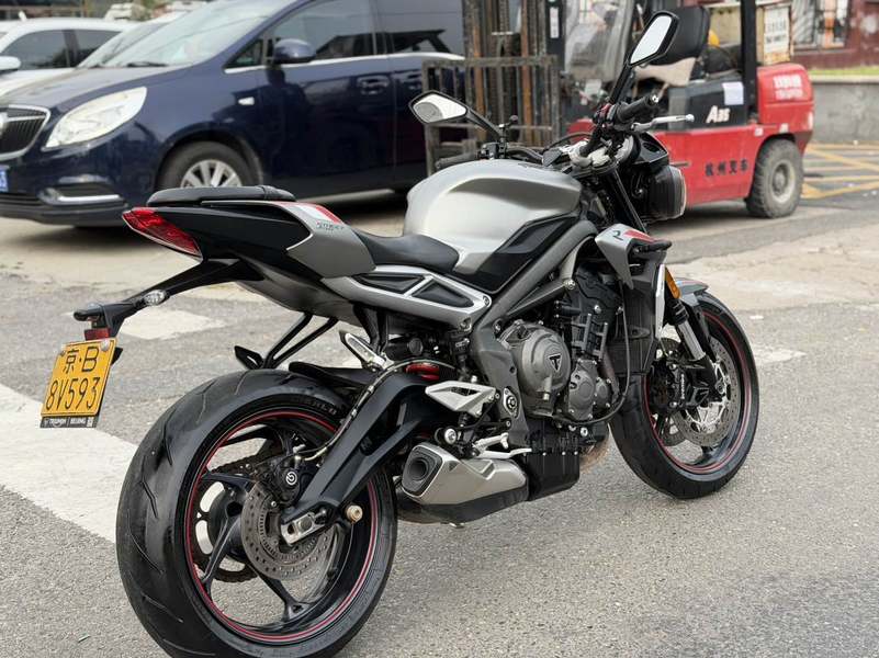 二手凯旋Street Triple 765