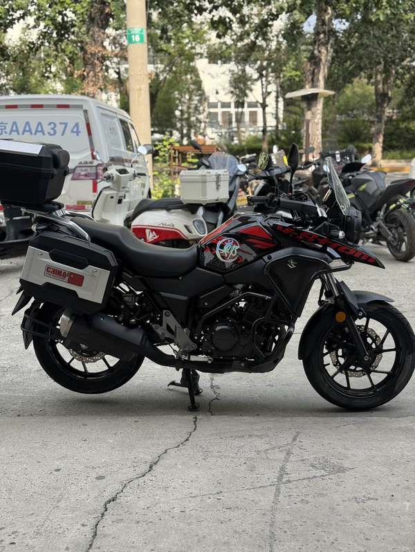 二手豪爵铃木DL250
