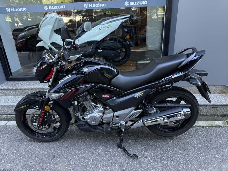 二手豪爵铃木骊驰 GW250