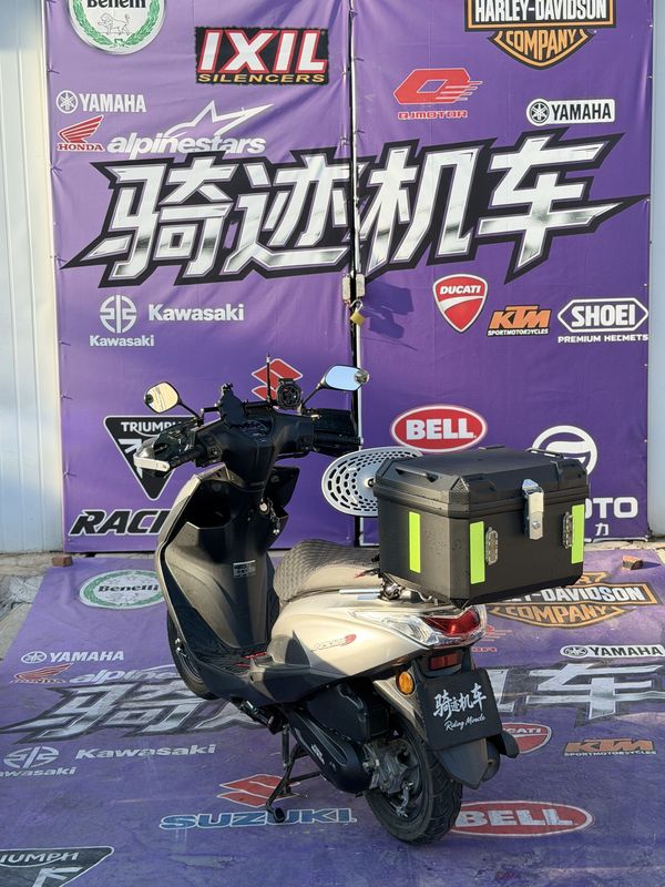 二手新大洲本田NS125D
