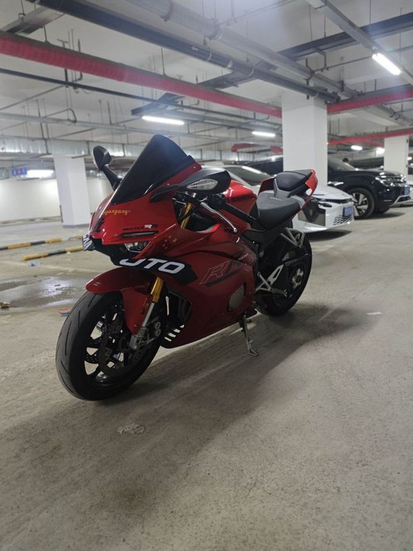 二手张雪机车500RR