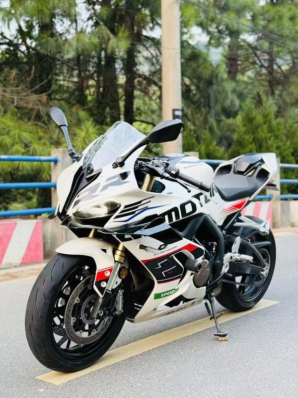 二手QJMOTOR赛800