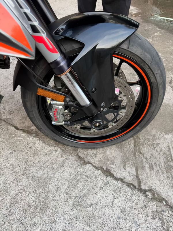 二手KTMR2R1290 Super Duke GT