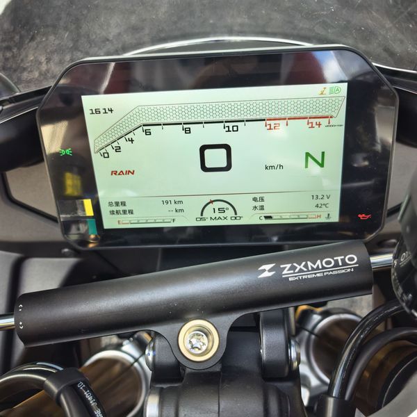 二手张雪机车820RR