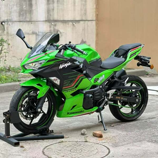二手川崎Ninja 400