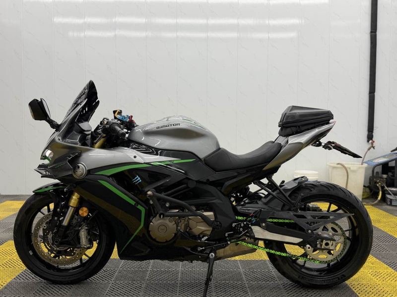 二手QJMOTOR赛600