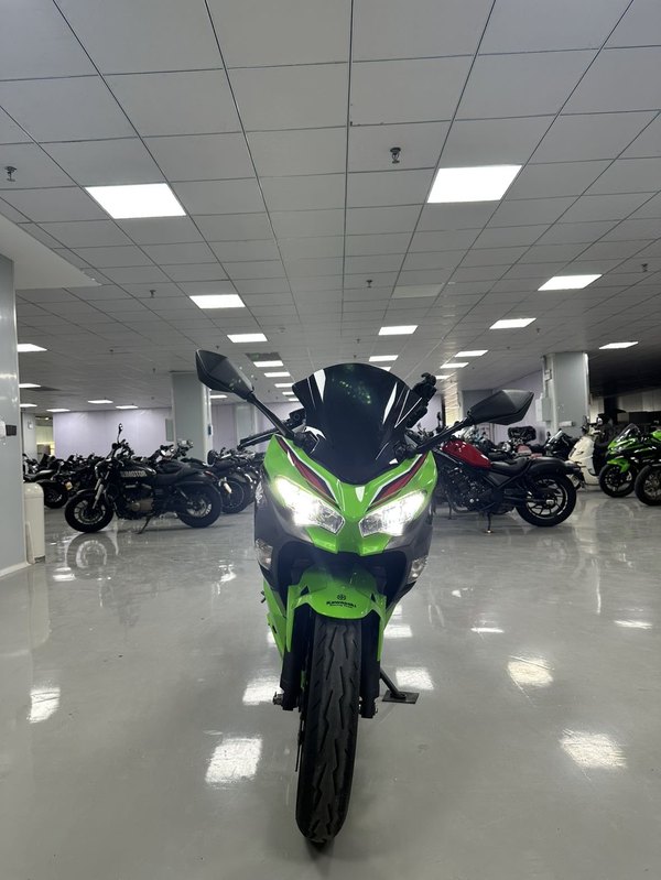 二手川崎Ninja 400