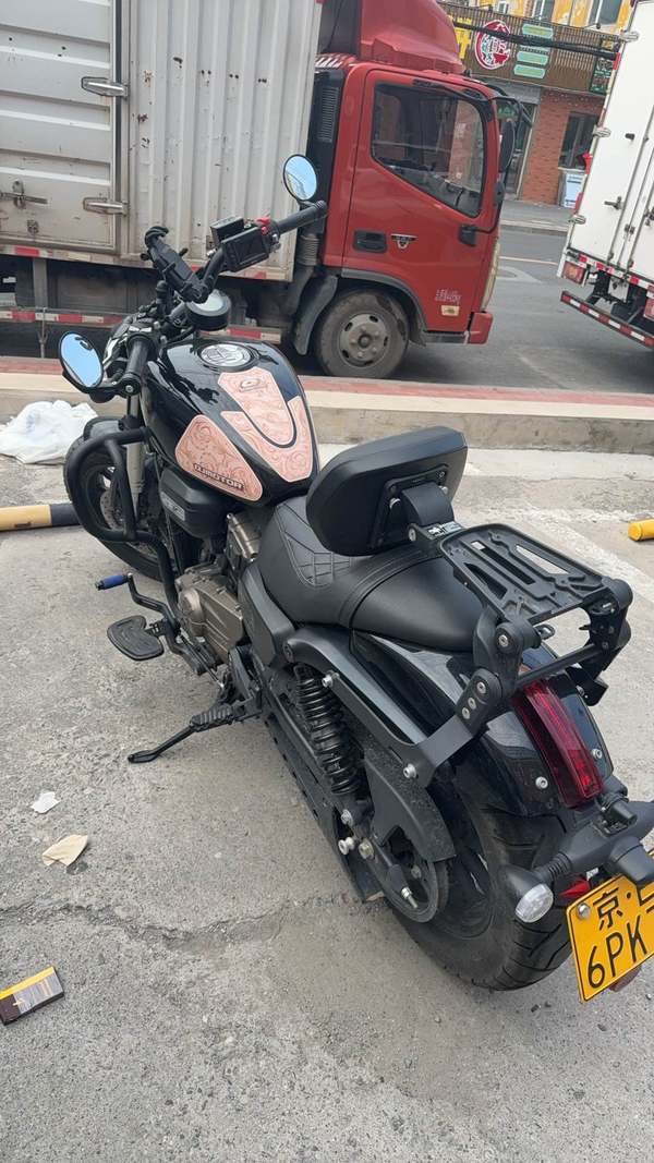 二手QJMOTOR闪300