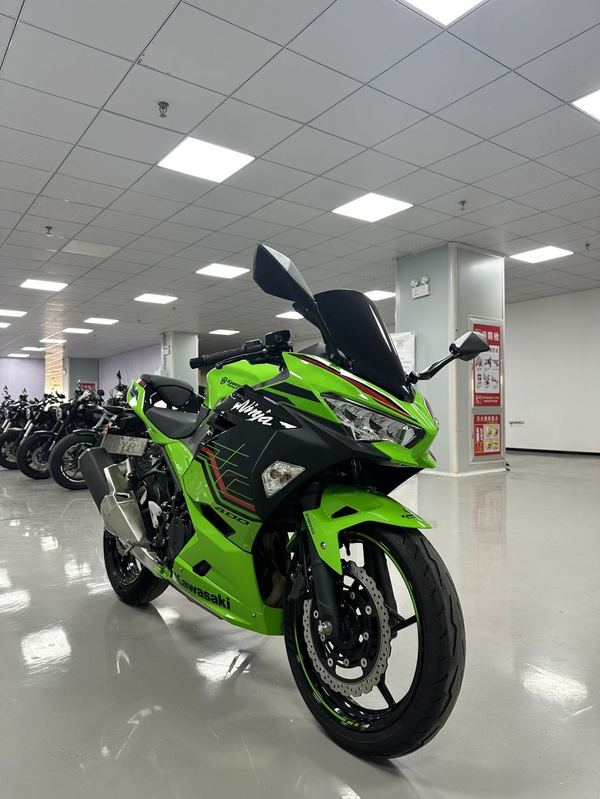 二手川崎Ninja 400
