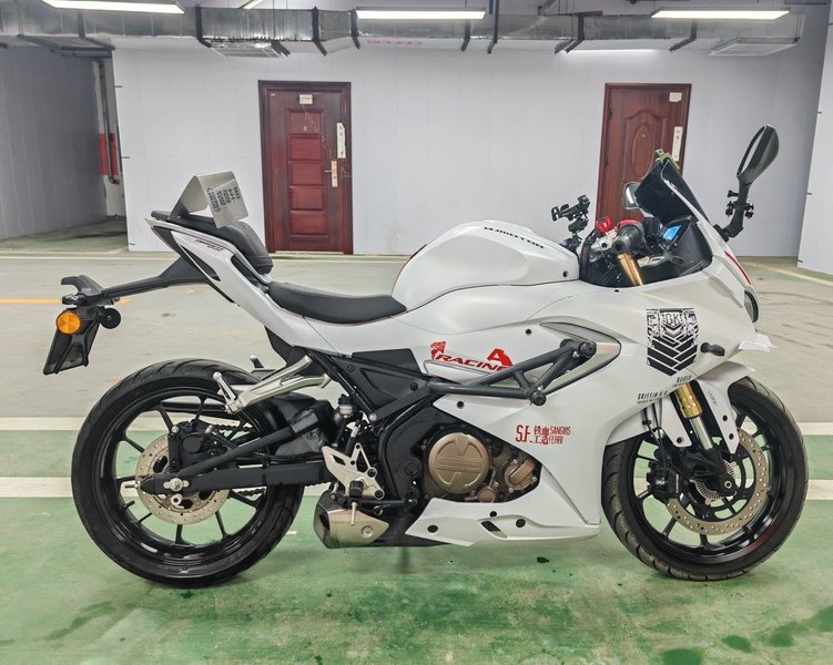 二手QJMOTOR赛250