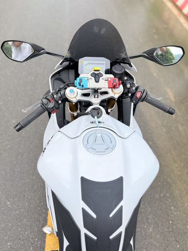 二手张雪机车500RR