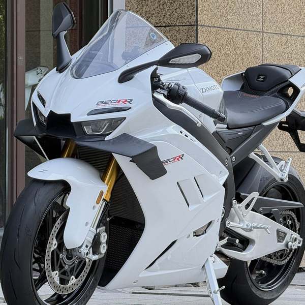 二手张雪机车820RR